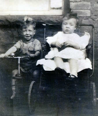 Arthur and Jack Nixey as children; A family photo